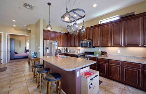 Las Sendas Casa | Entertainment Haven: Heated Saltwater Pool & Games