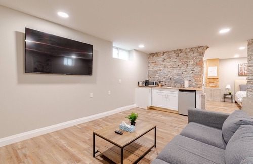 Mount Hope Huron Park Apartamento | Entire 1-bedroom apartment across from Google