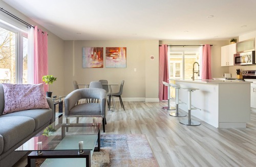 Fairfield Apartamento | ENTIRE 2 BEDROOM APARTMENT DOWNTOWN