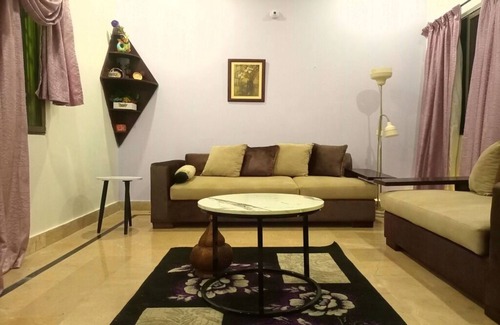 Karachi Casa | Entire 2-bedroom house with WiFi and Parking