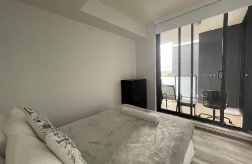 Riverwood Apartamento | Entire 2 bedrooms Security Apartment