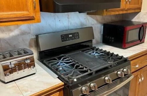 Brownsville Casa | Entire 4BR 2 BA Home with Pool Near Space X , LNG & SPI