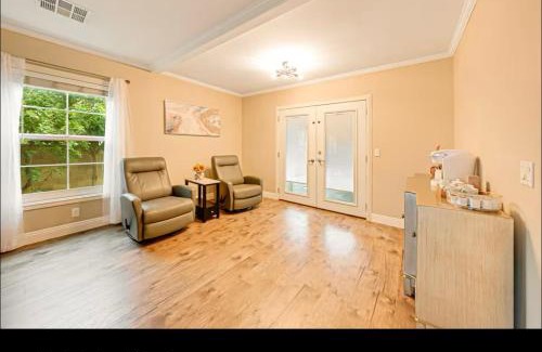 West Covina Casa | Entire 4BR 4BA House in West Covina Modern Private Comfortable