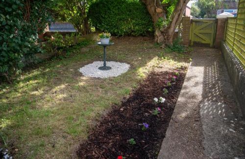 Eastbourne Casa | Entire 5 Bedroom Comfortable House in Eastbourne