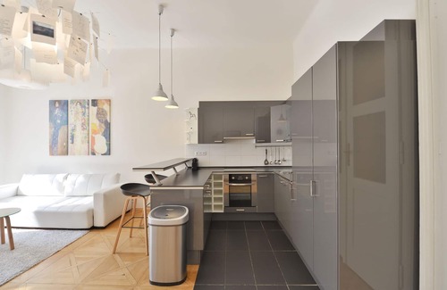 Stare Mesto Apartamento | Apartamento completo APARTAMENTO CHIC A PIE DE LA CIUDAD VIEJA SQ
