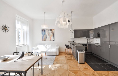 Stare Mesto Apartamento | Apartamento completo APARTAMENTO CHIC A PIE DE LA CIUDAD VIEJA SQ