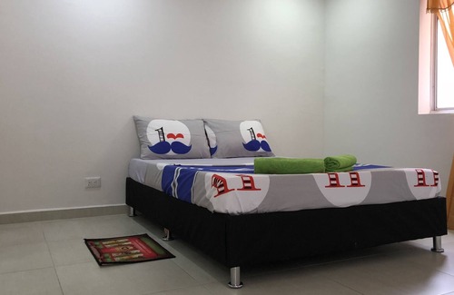 Villavicencio Apartamento | Apartamento completo, 3 habitaciones, 6 huéspedes, piso 6, ascensor, conj cerrad