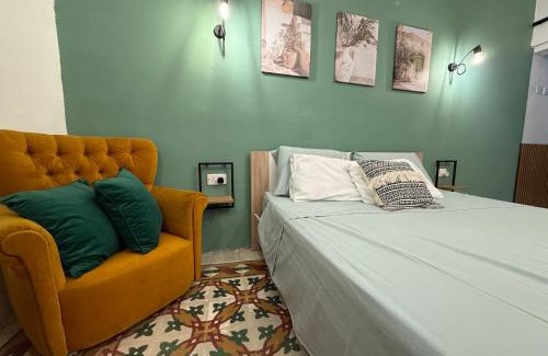 Cospicua Apartamento | Entire Apartment in Cospicua with a Cellar!