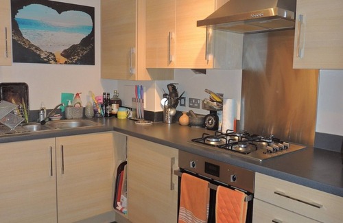 Finchley Apartamento | Apartamento completo - Lovely Clean 1 Bedroom en Leafy North London con estacionamiento privado