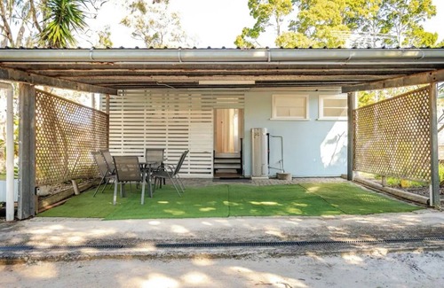 Bongaree Casa | Entire Beach House on Bribie Island. 1 block from waterfront!
