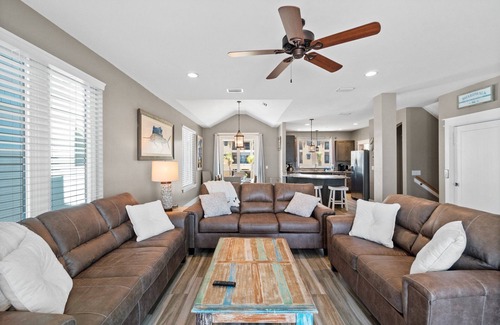Mexico Beach Casa | Entire Beachfront Duplex Unit, Pet Friendly, Mexico Beach, Gorgeous Views!