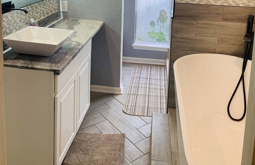 George Bush Park/Eldridge Casa | Entire Beautiful Home in South West Houston , Located in Asian Town