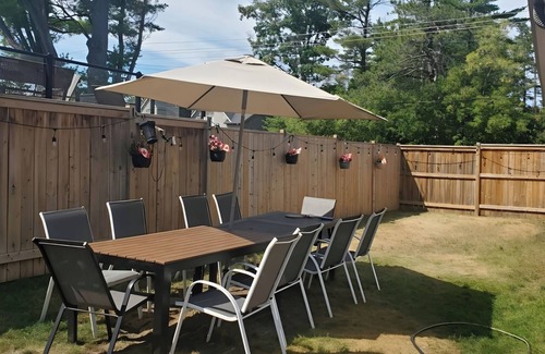 Wasaga Beach Casa | Entire Bungalow in Wasaga Beach ⛱️