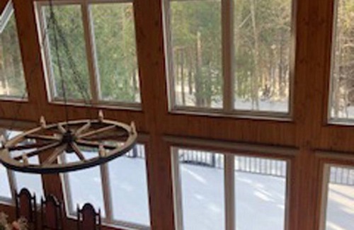 Flesherton Casa | Entire Chalet Near Eugenia Falls