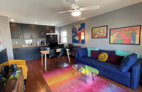 Asbury Park Condominio | Entire condo w/ private balcony & parking, 3 blocks from the beach!