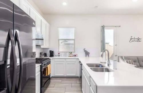 Surprise Casa | Entire cozy guesthouse casita