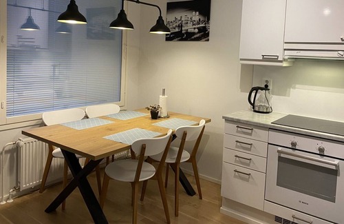 Vaasa Apartamento | Entire downtown flat with free garage space