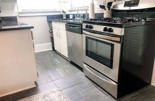 Historic Oakwood Casa | Entire Duplex (both sides) in Historic Oakwood