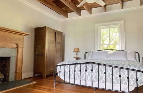 Barboursville Otro | Entire Farm House: Rustic, Classic, Perfect