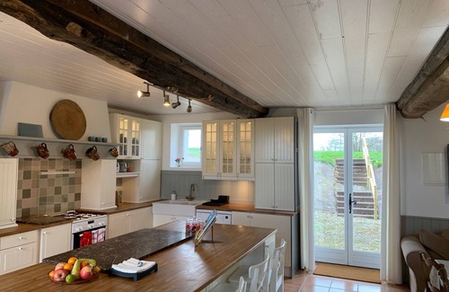 Barenton Otro | Entire farmhouse stay great for families and groups of friends.