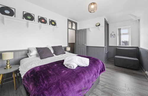 Birmingham Casa | ✸★ Entire Holiday Home ✪ Long Stays - Fast WIFI★ICC, NEC, Barclays Arena,✸