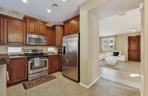 Avondale Casa | Entire Home Avondale 4 Bedroom 3 Bathroom