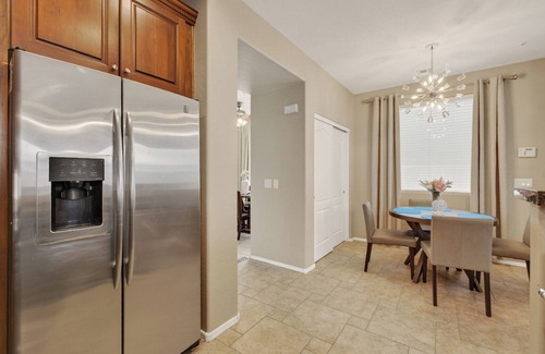 Avondale Casa | Entire Home Avondale 4 Bedroom 3 Bathroom