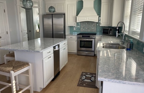 Charlestown Casa | STEPS FROM CHARLESTOWN BEACH -BEACH HAVEN RI