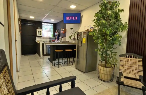 Santa Tecla Casa | Entire Home Cozy + Luxury Full equipped WIFI