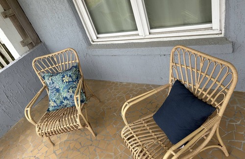 Topsail Beach Casa | Entire Home! Easy Walk to Beach & Gorgeous Sound View