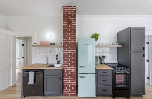 Rosedale Casa | 48) Entire Home for families in Kansas City!