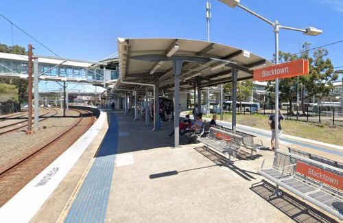 Blacktown Casa | Entire Home in Blacktown