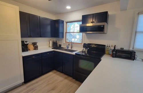 Rehoboth Beach Casa | Entire home in boating community, community pool, back yard for families - DOG Friendly!
