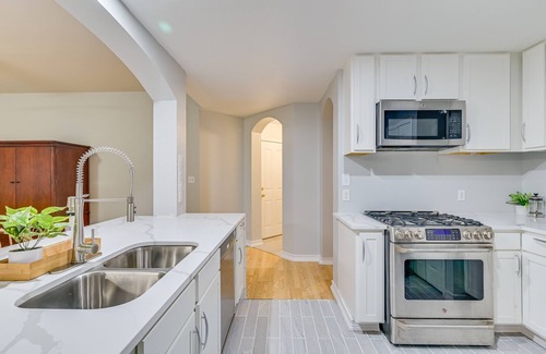 Stoney Ridge Casa | Entire home in Del Valle with backyard. Pet-friendly!
