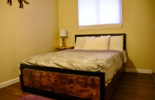 Southeast Colorado Springs Casa | Entire home near downtown Colorado springs