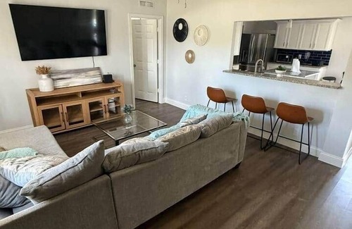 Fort Worth Casa | Entire Home with 6 Beds and Parking