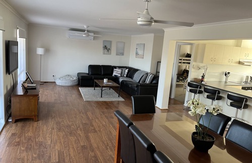 Lakes Entrance Casa | Entire house