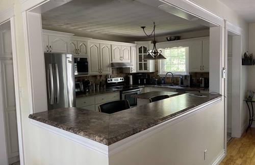 Moncton Casa | Entire house, centrally located, sleeps 6…