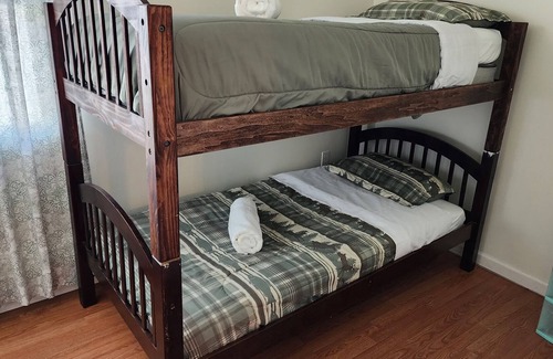 Hackensack Casa | Entire house close to NYC, Metlife stadium, American Dream mall!