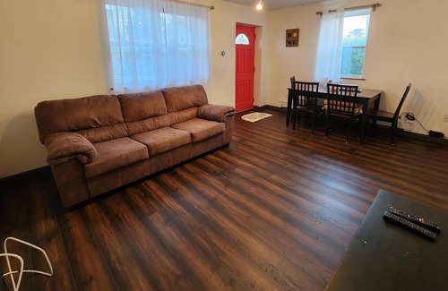 Hackensack Casa | Entire house close to NYC, Metlife stadium, American Dream mall!