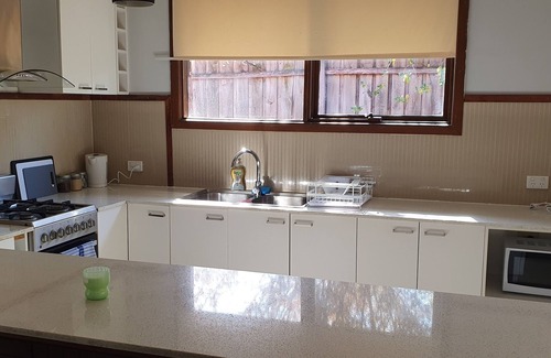 Melton Casa | Entire House-close to Supermarket/gym/Restaurants