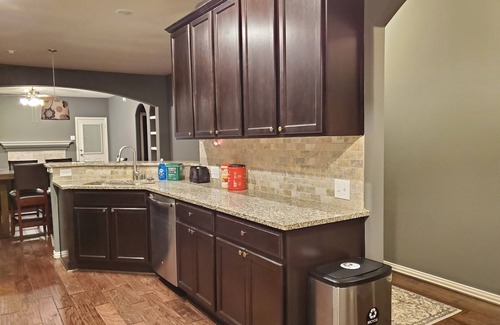 Barker Casa | Entire house hosted by Triple H Tourism LLC - Also offer Car Rental THTCars.com