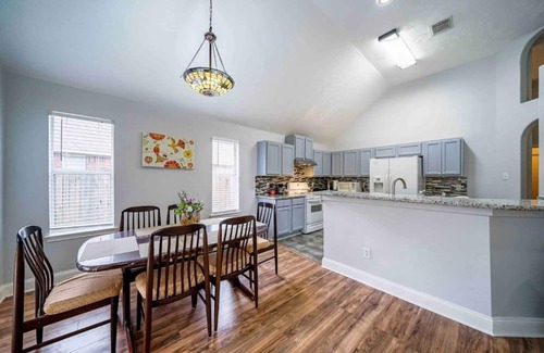 Lakeville Casa | Entire House | Open & Spacious Home