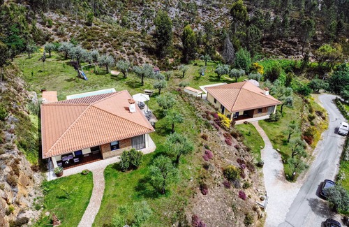 Molares Casa | Casa completa para 5 personas, piscina privada, se aceptan mascotas. Totalmente equipado