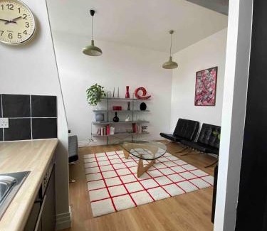 Birmingham City Centre Apartamento | Entire Industrial Style Apartment With Free Parking & Wifi