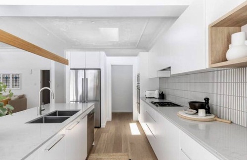 The Spit Casa | Entire large 4 bedroom house with pool in Mosman