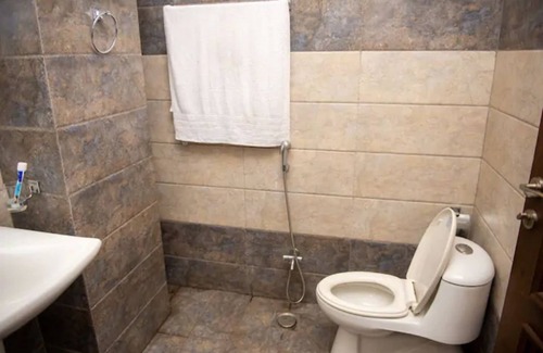 Lahore Casa | Entire Luxury Apartment near MM Alam road