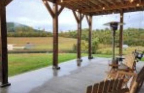 Kegley Casa | Entire Manor