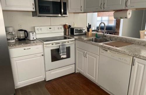 Kissimmee Casa | Entire Mobile Home on Nature Land, 10 mins from airport, 20 mins from Disney