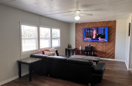 Kissimmee Casa | Entire Mobile Home on Nature Land, 10 mins from airport, 20 mins from Disney